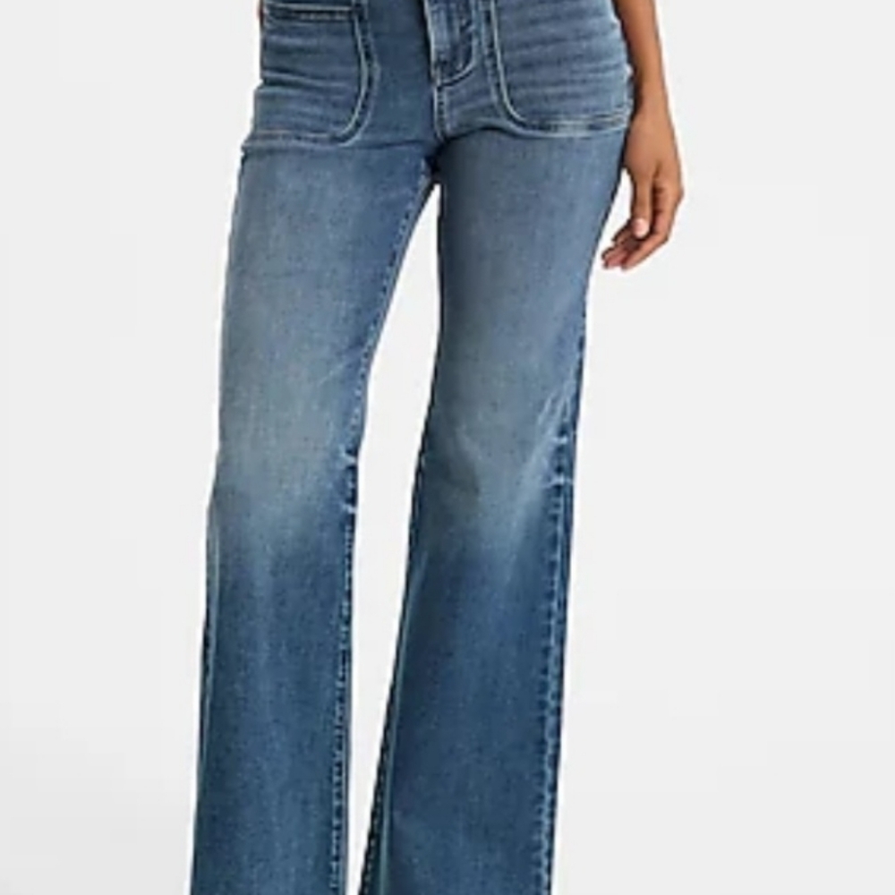Express Women's Mid Rise Medium Wash FlexX '70s Flare Jeans - Picture 13 of 15